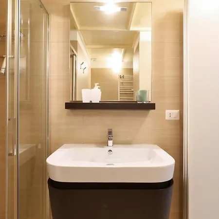 Primopiano - Argonne Appartement *