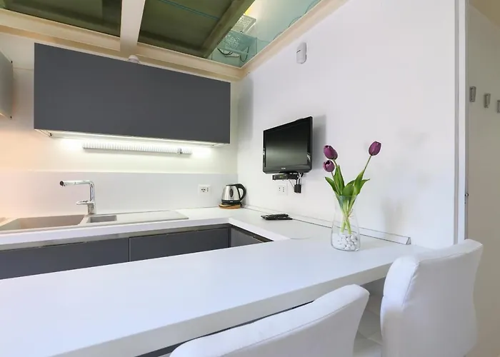 Apartment Primopiano - Argonne